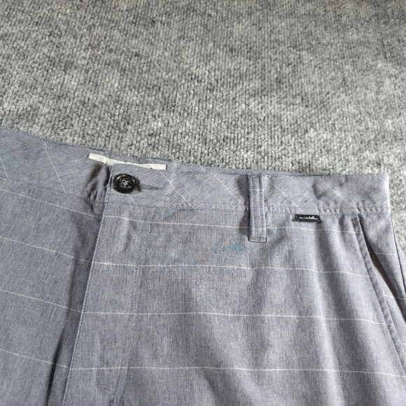 Travis Mathew Other - Travis Mathew Gray Plaid‎ Golf Shorts Mens Size 36 Casual Lightweight